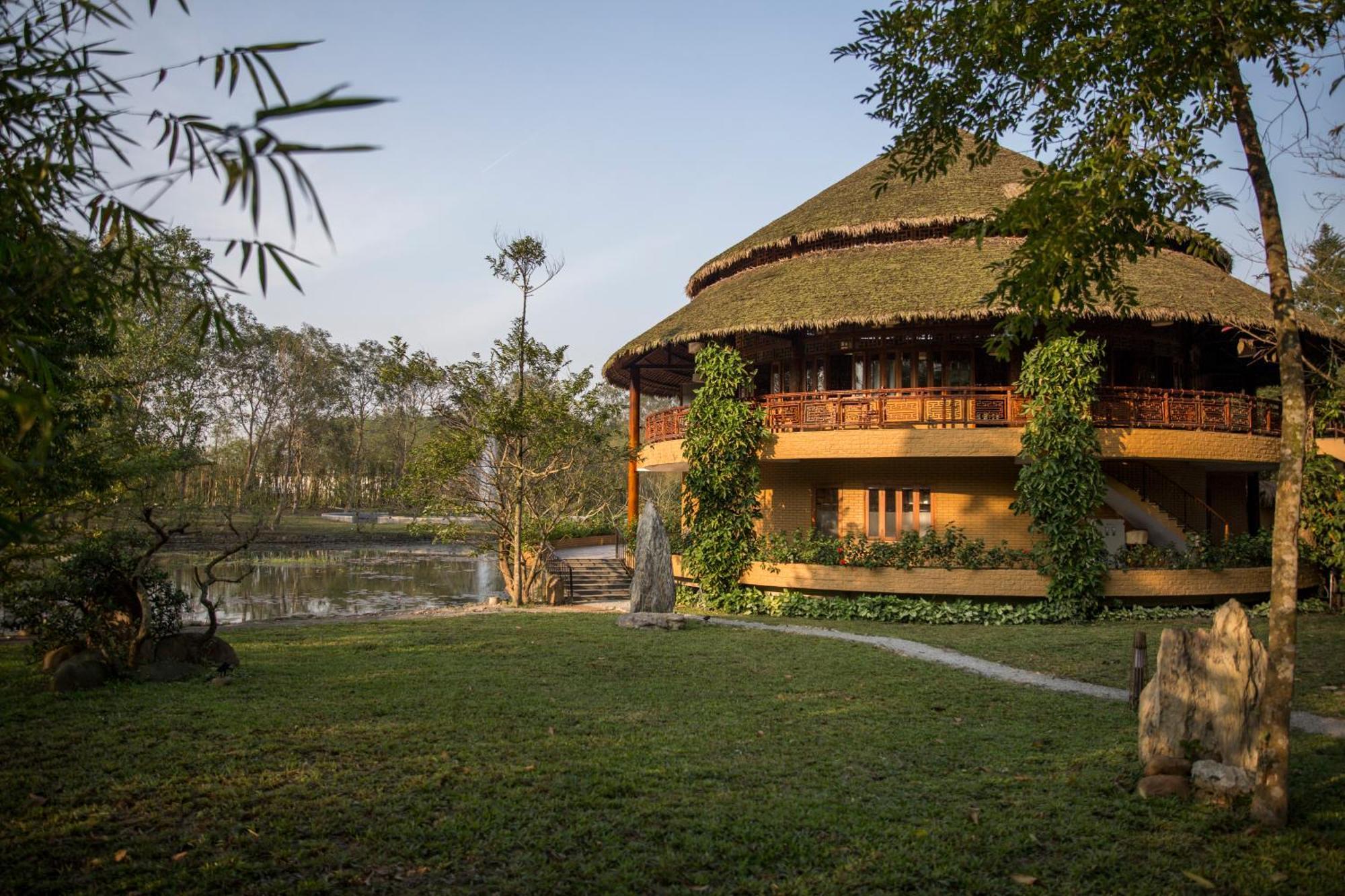 Alba Wellness Resort By Fusion Hue Exterior foto